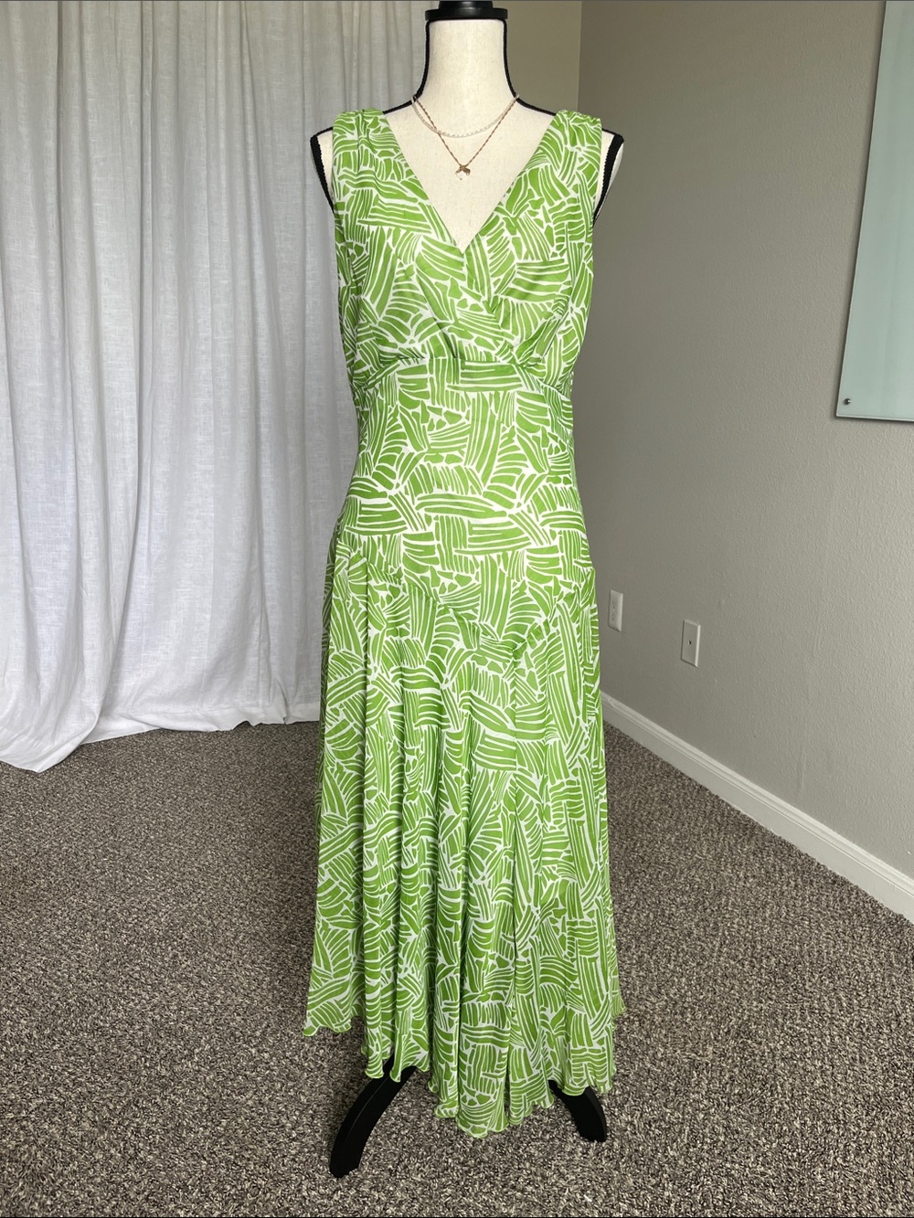 Green Ivory Abstract Brushstroke Print Midi Dress Asymmetrical Hem Size 10/12